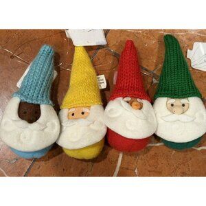 WONDERSHOP TARGET GNOME SANTA FELT CHRISTMAS ORNAMENTS LOT 4 NEW NWT